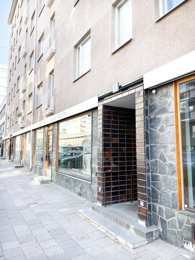 Studio-Joki - Valoisa Asunto Keskustassa ตูร์กู ภายนอก รูปภาพ